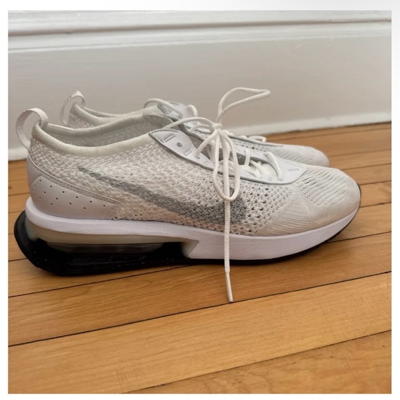 NWOT Air Max Flyknit Racer Next Nature - Picture 4 of 7